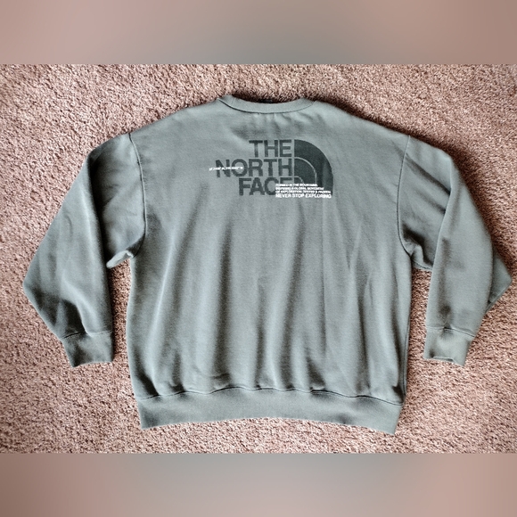 The North Face Men's Balsam Green Crewneck - Picture 3 of 10